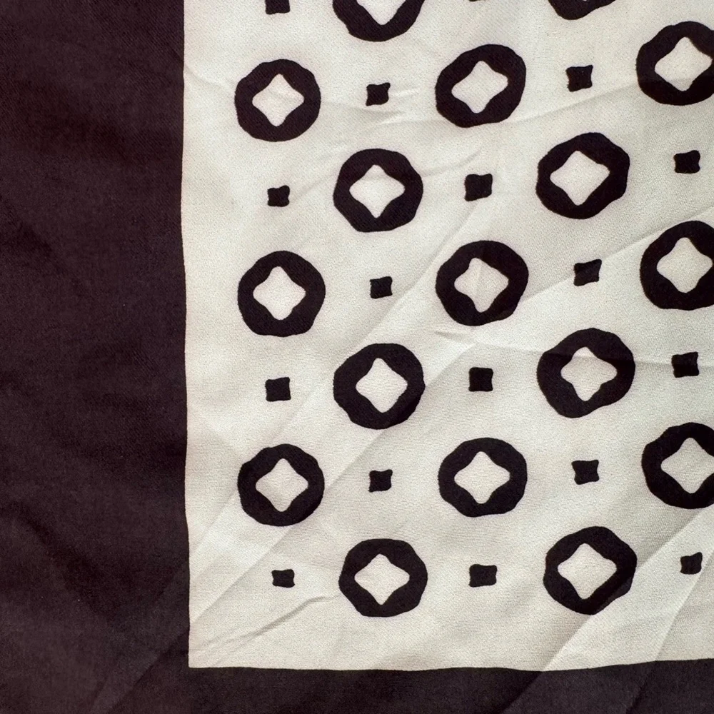 Women’s Brown and Tan Square Patterned Silk Scarf One Size GUC